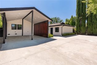 Single Family Residence, 23726 Oxnard st, Woodland Hills, CA 91367 - 5