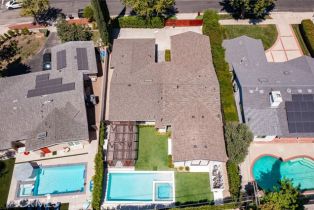 Single Family Residence, 23726 Oxnard st, Woodland Hills, CA 91367 - 57