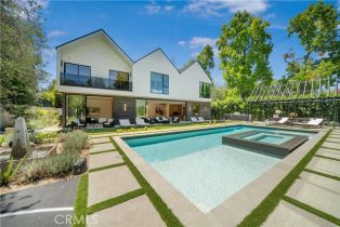 Single Family Residence, 15457 Valley Vista blvd, Sherman Oaks, CA 91403 - 35