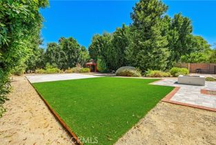 Single Family Residence, 23121 Califa st, Woodland Hills, CA 91367 - 38