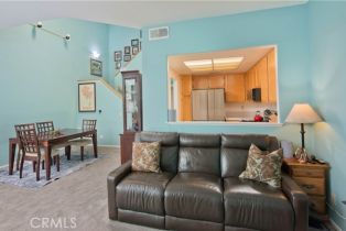 Condominium, 22202 Wildwood pl, Chatsworth, CA 91311 - 5