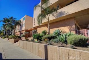 Condominium, 5429 Newcastle ave, Encino, CA 91316 - 2