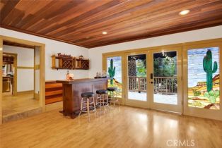 Single Family Residence, 21830 Mulholland dr, Woodland Hills, CA 91364 - 11