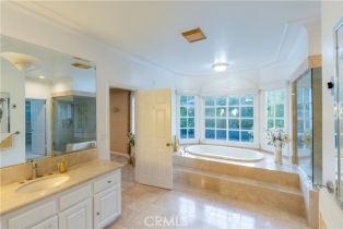 Single Family Residence, 23938 Aspen way, Calabasas, CA 91302 - 15