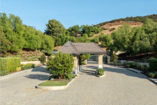 Single Family Residence, 23938 Aspen way, Calabasas, CA 91302 - 37