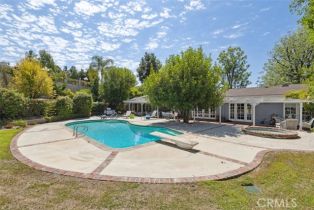 Single Family Residence, 20327 Alerion pl, Woodland Hills, CA 91364 - 33