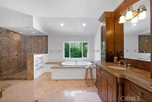 Single Family Residence, 23575 Park South st, Calabasas, CA 91302 - 40