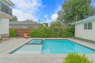 Single Family Residence, 4635 Noble ave, Sherman Oaks, CA 91403 - 31