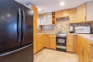 Single Family Residence, 17629 Los Alimos st, Granada Hills, CA 91344 - 29