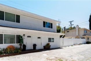 Single Family Residence, 22819 Mariano st, Woodland Hills, CA 91367 - 12