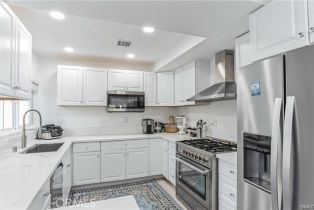 Single Family Residence, 22819 Mariano st, Woodland Hills, CA 91367 - 4