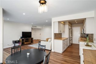 Condominium, 4647 Willis ave, Sherman Oaks, CA 91403 - 5