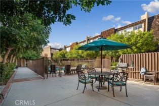 Townhouse, 4655 Natick ave, Sherman Oaks, CA 91403 - 30