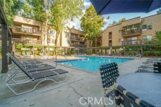 Condominium, 22100 Burbank blvd, Woodland Hills, CA 91367 - 14