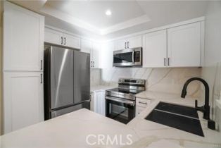 Condominium, 22100 Burbank blvd, Woodland Hills, CA 91367 - 3