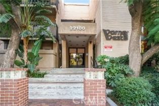 Condominium, 22100 Burbank BLVD, Woodland Hills, CA  Woodland Hills, CA 91367