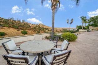 Single Family Residence, 11806 Peak rd, Chatsworth, CA 91311 - 37