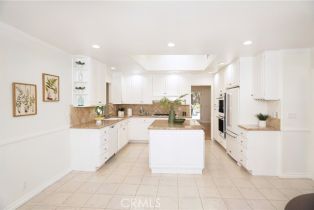 Single Family Residence, 24341 Johnetta st, Woodland Hills, CA 91367 - 10