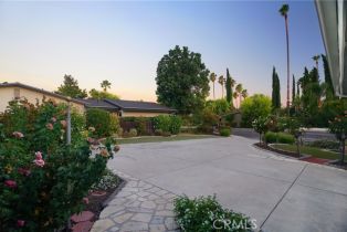 Single Family Residence, 24341 Johnetta st, Woodland Hills, CA 91367 - 64