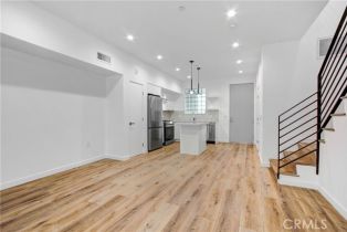 Apartment, 4409 Saugus, Sherman Oaks, CA 91403 - 6