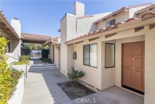 Condominium, 10444 Canoga ave, Chatsworth, CA 91311 - 3