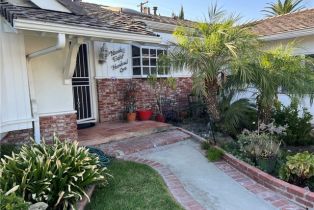 Single Family Residence, 9801 Quakertown ave, Chatsworth, CA 91311 - 3