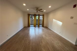 Condominium, 22100 Burbank blvd, Woodland Hills, CA 91367 - 10