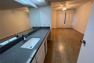 Condominium, 22100 Burbank blvd, Woodland Hills, CA 91367 - 50