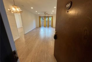 Condominium, 22100 Burbank blvd, Woodland Hills, CA 91367 - 6