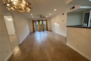 Condominium, 22100 Burbank blvd, Woodland Hills, CA 91367 - 7