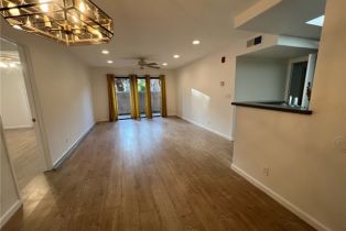 Condominium, 22100 Burbank blvd, Woodland Hills, CA 91367 - 8