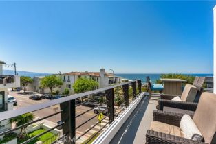 Single Family Residence, 301 16th st, Manhattan Beach, CA 90266 - 3