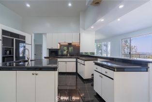 Single Family Residence, 11411 Decente ct, Studio City, CA 91604 - 20