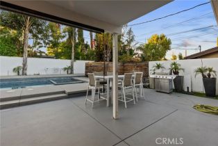 Single Family Residence, 6153 Debs ave, Woodland Hills, CA 91367 - 34