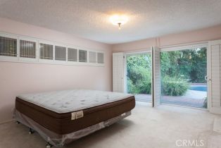 Single Family Residence, 17601 McCormick st, Encino, CA 91316 - 15