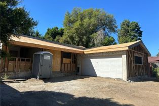 Single Family Residence, 22346 Gilmore ST, Woodland Hills, CA  Woodland Hills, CA 91303