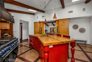 Single Family Residence, 20111 Wells dr, Woodland Hills, CA 91364 - 6