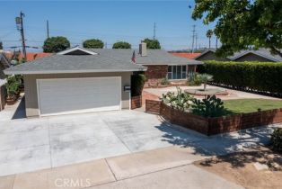 Single Family Residence, 739 Hoover ave, Orange, CA 92867 - 4