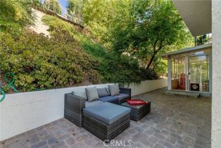 Single Family Residence, 4940 Don Pio dr, Woodland Hills, CA 91364 - 29