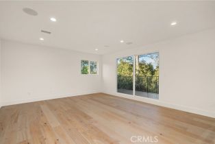 Single Family Residence, 21091 Topochico dr, Woodland Hills, CA 91364 - 19