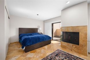 Townhouse, 150 The Village, Redondo Beach, CA 90277 - 10