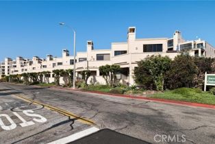 Townhouse, 150 The Village, Redondo Beach, CA 90277 - 2