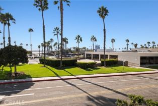 Townhouse, 150 The Village, Redondo Beach, CA 90277 - 30