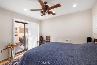 Townhouse, 150 The Village, Redondo Beach, CA 90277 - 35