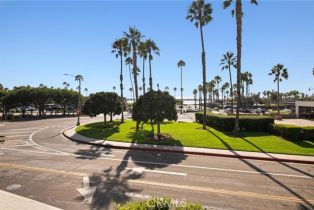 Townhouse, 150 The Village, Redondo Beach, CA 90277 - 39