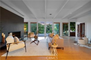 Single Family Residence, 3521 Berry dr, Studio City, CA 91604 - 4