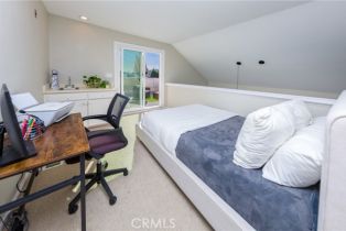 Condominium, 13220 Valleyheart dr, Studio City, CA 91604 - 13