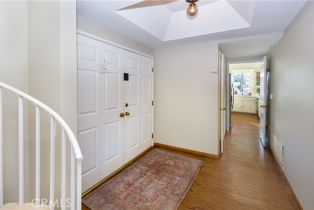 Condominium, 13220 Valleyheart dr, Studio City, CA 91604 - 4