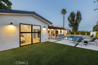 Single Family Residence, 23732 Ladrillo st, Woodland Hills, CA 91367 - 49