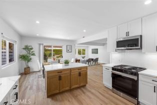 Single Family Residence, 21705 Dumetz rd, Woodland Hills, CA 91364 - 15